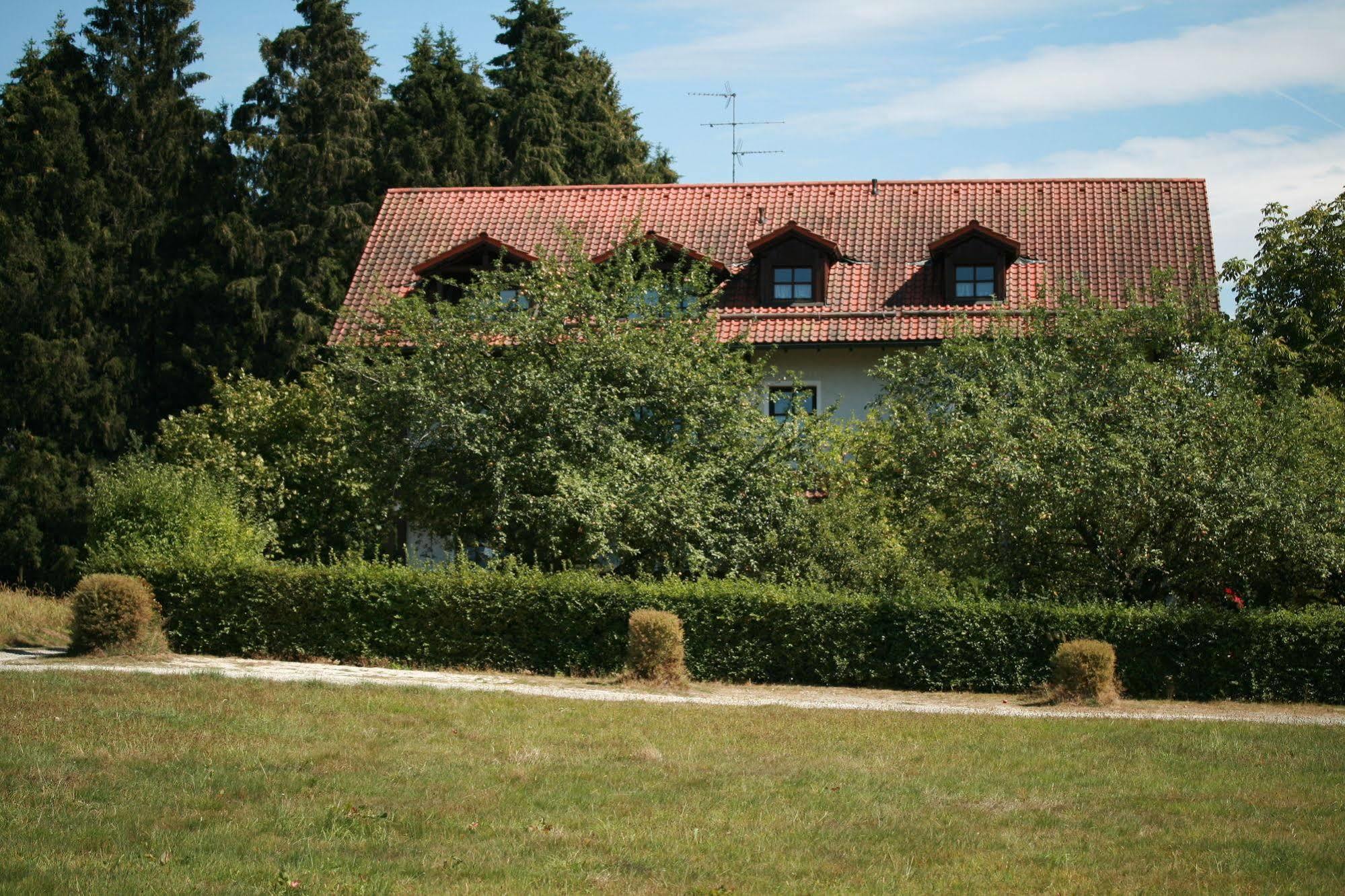 Waldpension Jaegerstueberl Bad Griesbach im Rottal Esterno foto